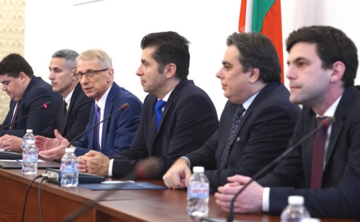 Продължаваме Промяната провежда среща с парламентарно представените партии във връзка